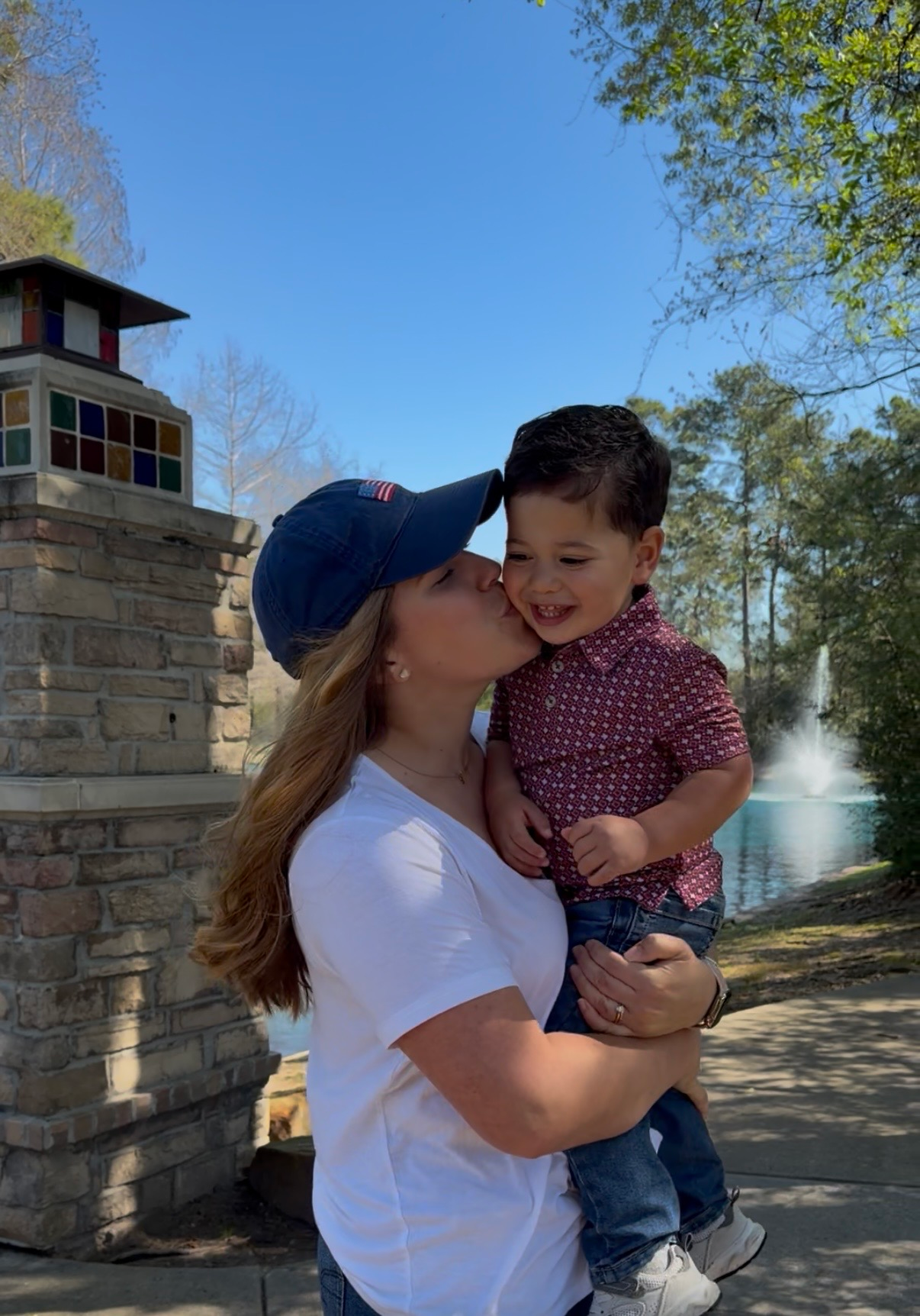 first time mom's guide to surviving motherhood